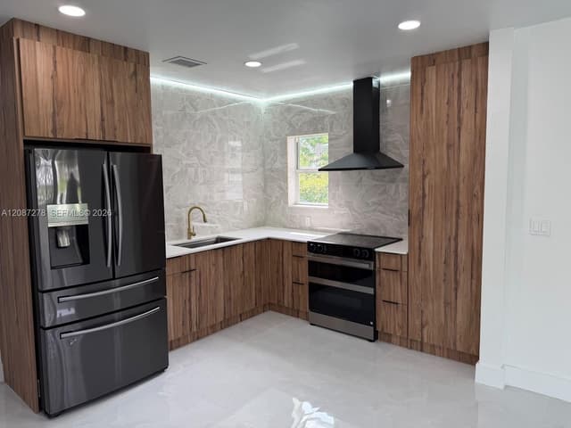 940 NW 67th St, Miami FL 33150 - Miami, FL - Photo 7