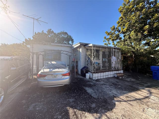 2834 NW 11th Ave, Miami FL 33127 - Miami, FL - Photo 2