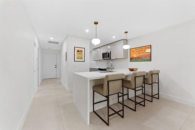 13797 Via Aurora # D, Delray Beach FL 33484 - Delray Beach, FL - Photo 2