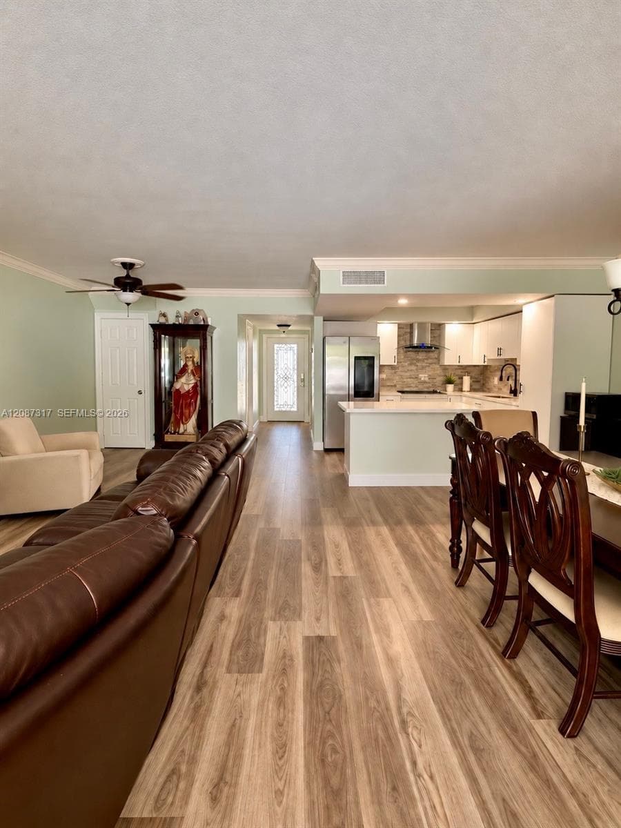 6821 W 2nd Ct, Hialeah FL 33014 - Hialeah, FL - Photo 1