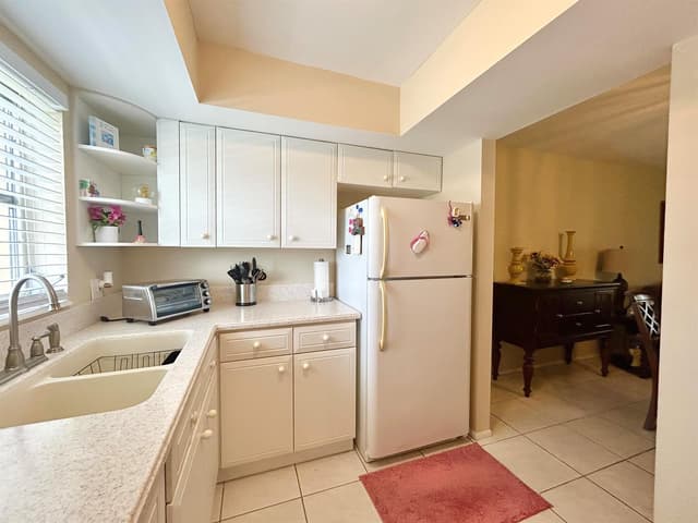 2811 Ashley Drive W, West Palm Beach FL 33415 - West Palm Beach, FL - Photo 3