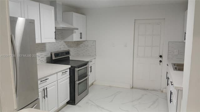 4391 NW 169th Ter, Miami Gardens FL 33055 - Miami Gardens, FL - Photo 2