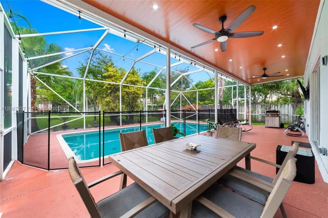 16759 NW 15th St, Pembroke Pines FL 33028 - Pembroke Pines, FL - Photo 4