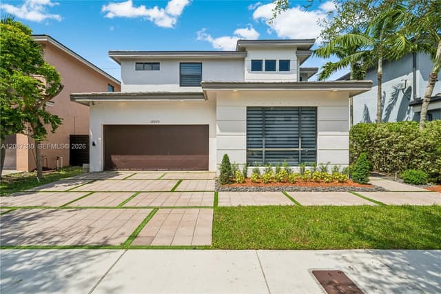 16025 SW 136th Ter, Miami FL 33196 - Miami, FL - Photo 2