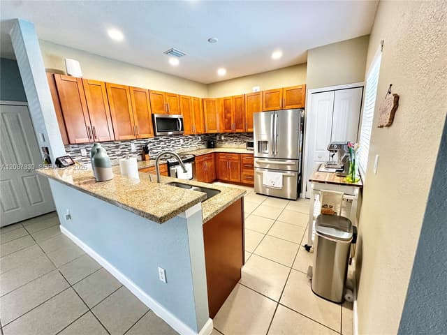22961 SW 115th Ave, Miami FL 33170 - Miami, FL - Photo 7