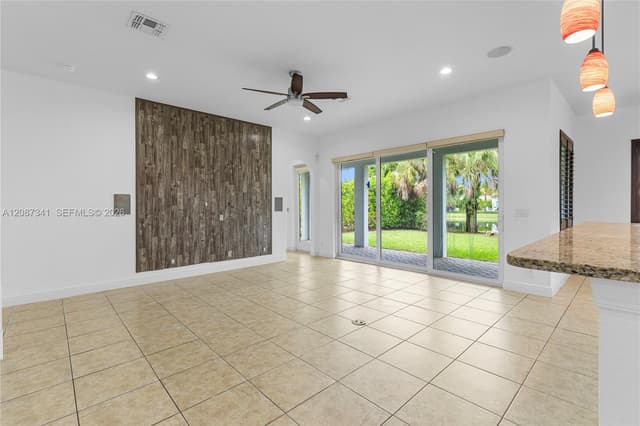 11925 NW 82nd St, Parkland FL 33076 - Parkland, FL - Photo 4