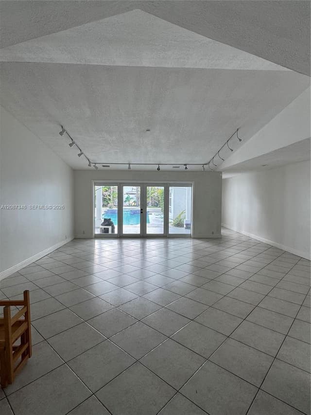 7790 SW 91st Ave, Miami FL 33173 - Miami, FL - Photo 2