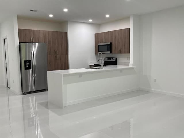 1350 CRYSTAL Way # 107, Delray Beach FL 33444 - Delray Beach, FL - Photo 7