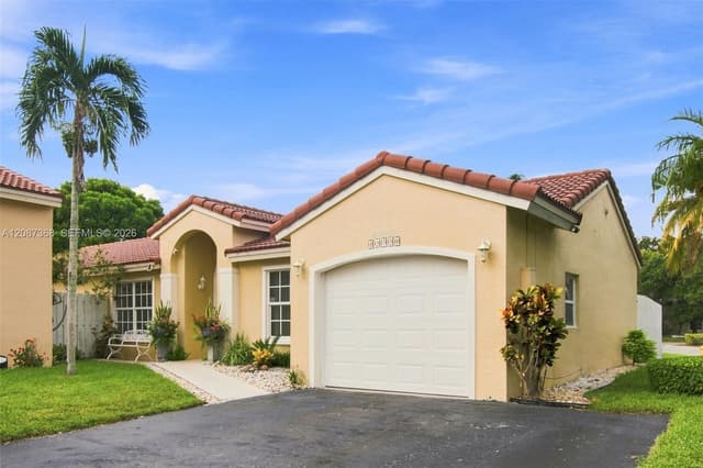 12720 NW 13th St, Sunrise FL 33323 - Sunrise, FL - Photo 2