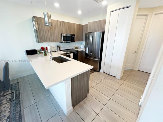 6416 NW 102nd Ct # 304, Doral FL 33178 - Doral, FL - Photo 5