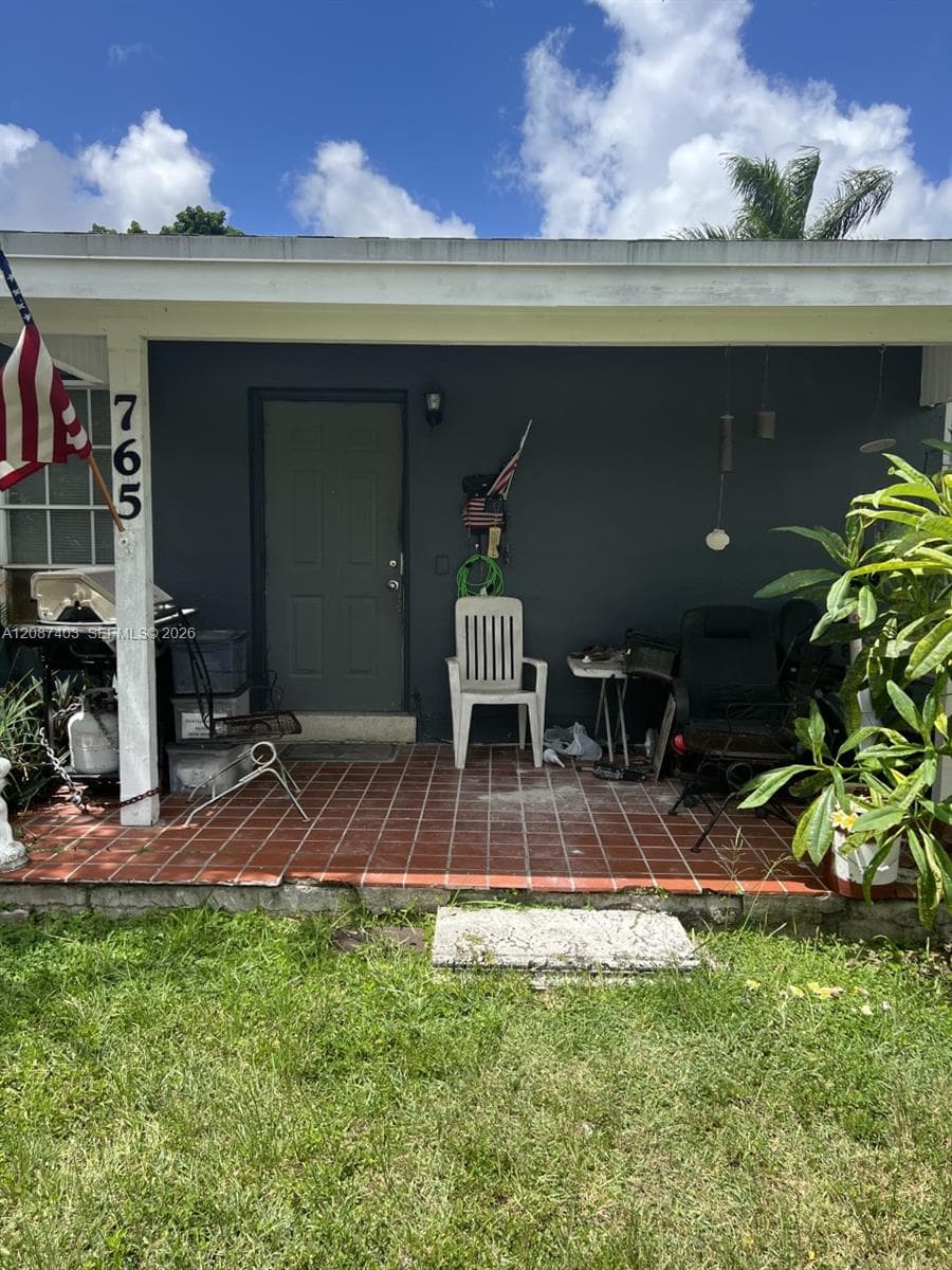 765 NW 12th St, Homestead FL 33030 - Homestead, FL - Photo 1