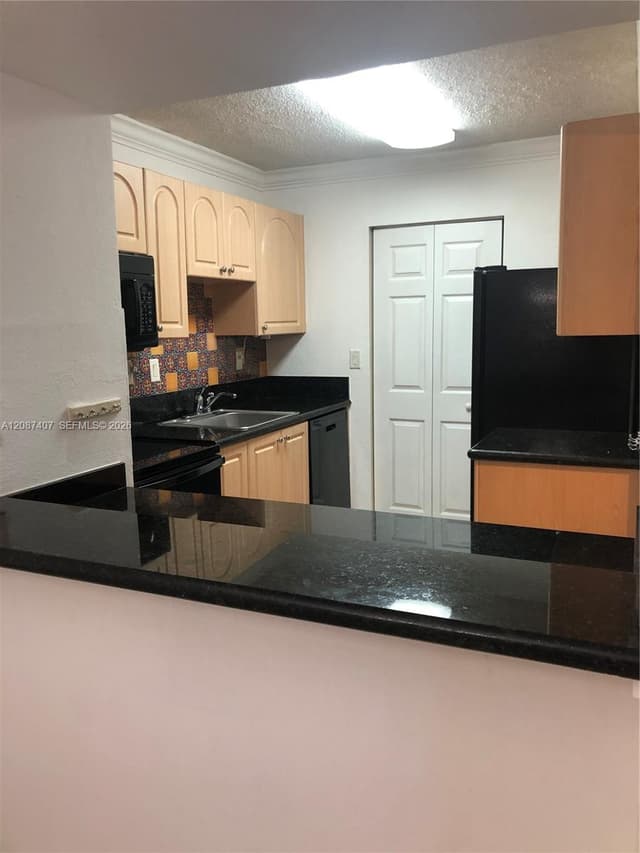 10755 SW 108th Ave # 201, Miami FL 33176 - Miami, FL - Photo 7