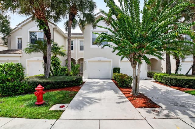 1074 Woodfield Road, FL 33415 - Photo 2
