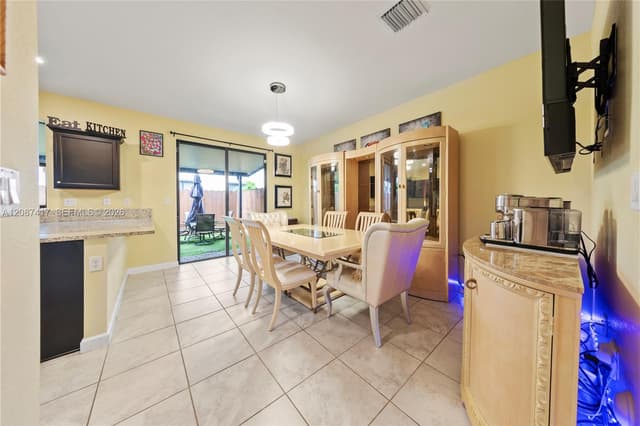 11461 SW 253rd St, Homestead FL 33032 - Homestead, FL - Photo 7