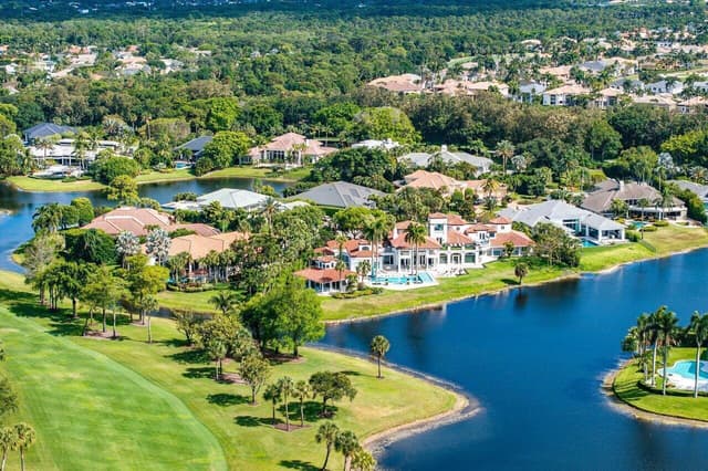 13101 Monet Lane, Palm Beach Gardens FL 33410 - Palm Beach Gardens, FL - Photo 6
