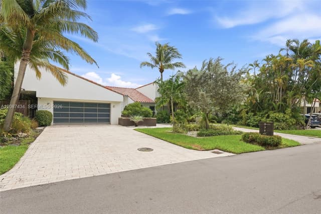 3360 NE 165th St, North Miami Beach FL 33160 - North Miami Beach, FL - Photo 3