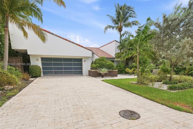 3360 NE 165th St, North Miami Beach FL 33160 - North Miami Beach, FL - Photo 4