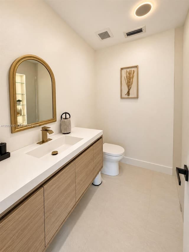 8284 SW 205th Ter, Cutler Bay FL 33189 - Cutler Bay, FL - Photo 5