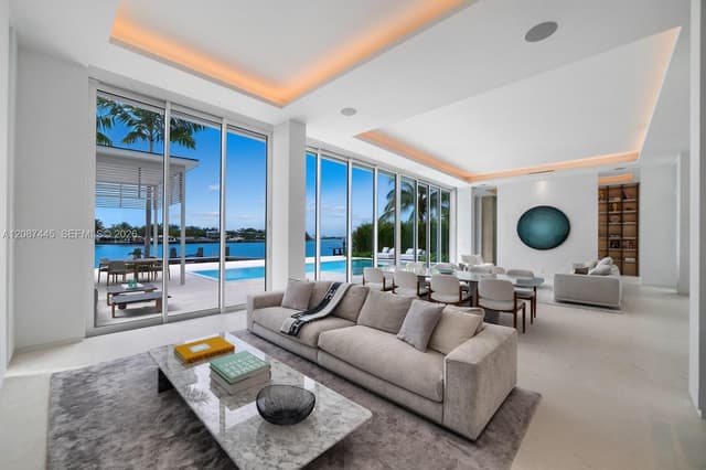 1844 Daytonia Rd, Miami Beach FL 33141 - Miami Beach, FL - Photo 2