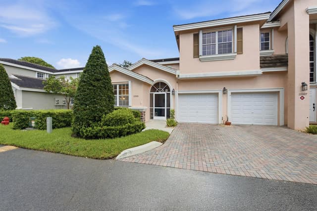 12335 NW 10th Drive # 5, Coral Springs FL 33071 - Coral Springs, FL - Photo 2