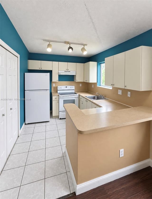 2650 SE 12th Pl # 201, Homestead FL 33035 - Homestead, FL - Photo 5
