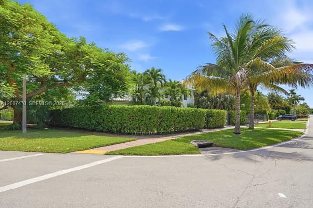 2225 Meridian Ave, Miami Beach FL 33139 - Miami Beach, FL - Photo 5
