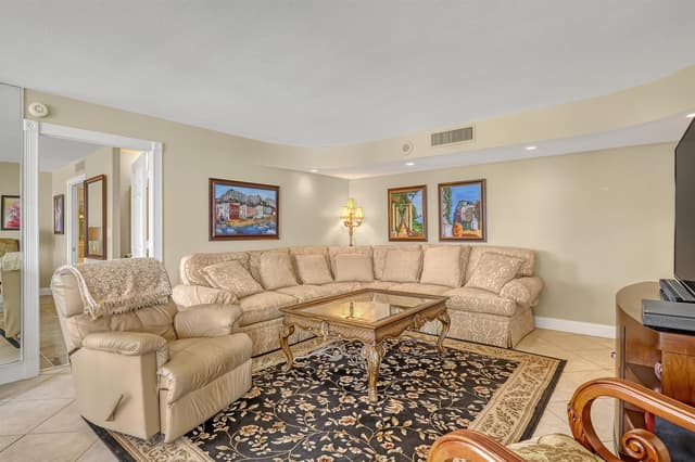 4200 N OCEAN Drive # 403, Riviera Beach FL 33404 - Riviera Beach, FL - Photo 2