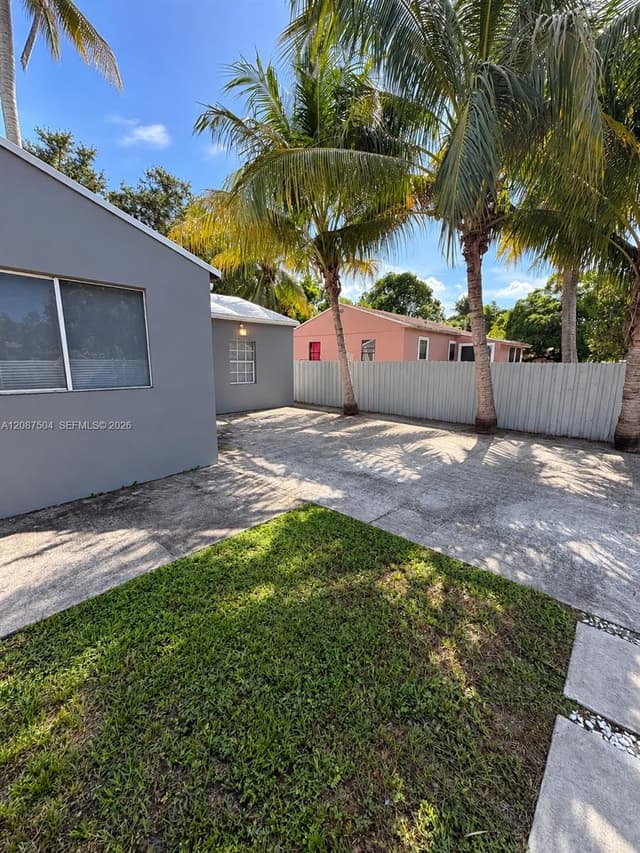 1418 NW 101st St, Miami FL 33147 - Miami, FL - Photo 3