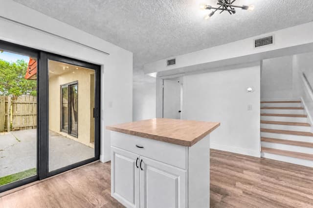3750 VICTORIA Drive, West Palm Beach FL 33406 - West Palm Beach, FL - Photo 7