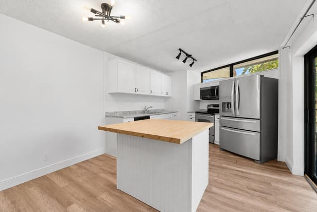 3750 VICTORIA Drive, West Palm Beach FL 33406 - West Palm Beach, FL - Photo 5