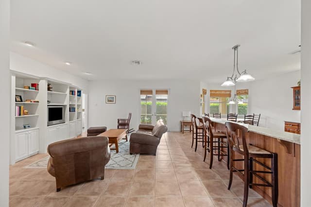1211 SINGER Drive, Singer Island FL 33404 - Singer Island, FL - Photo 4