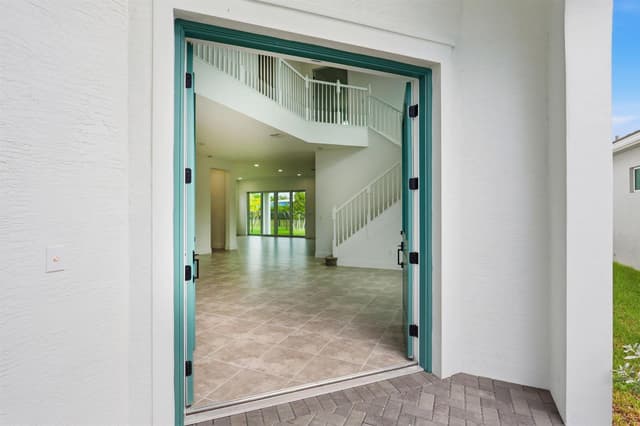 13985 Spruce Pine Drive, Westlake FL 33470 - Westlake, FL - Photo 4