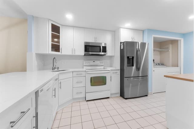 4007 N Cypress Drive # 208, Pompano Beach FL 33069 - Pompano Beach, FL - Photo 4