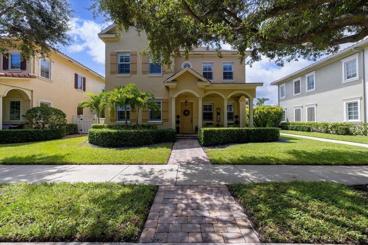 154 BANDON Lane, Jupiter FL 33458 - Jupiter, FL - Photo 1