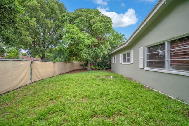 461 NW 17TH Place, Fort Lauderdale FL 33311 - Fort Lauderdale, FL - Photo 7