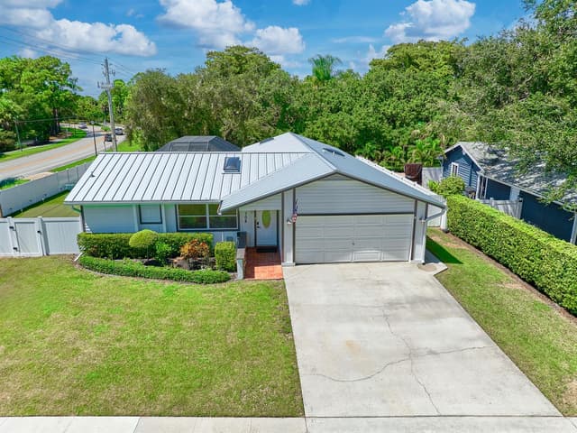 708 Weldwood Road, Jupiter FL 33458 - Jupiter, FL - Photo 5