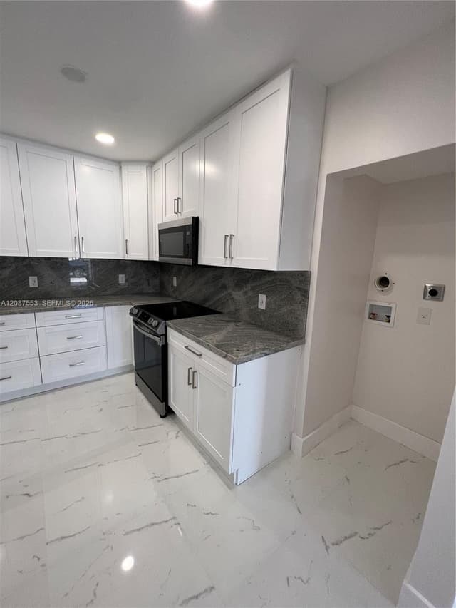 3315 SW 91st Ave, Miami FL 33165 - Miami, FL - Photo 6