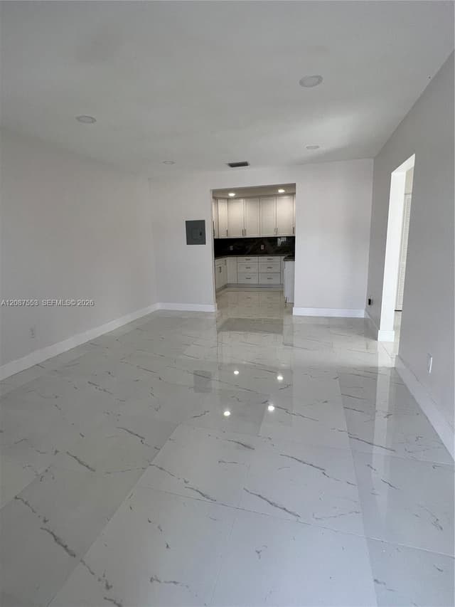 3315 SW 91st Ave, Miami FL 33165 - Miami, FL - Photo 3