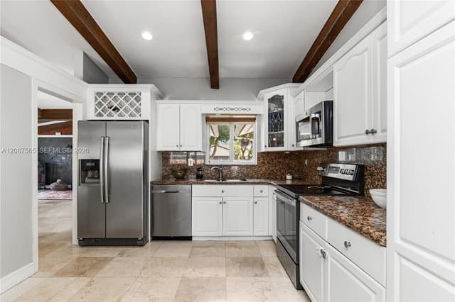 8005 SW 198th Ter, Cutler Bay FL 33189 - Cutler Bay, FL - Photo 3