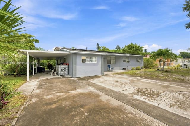 1299 NW 120th St, North Miami FL 33167 - North Miami, FL - Photo 2
