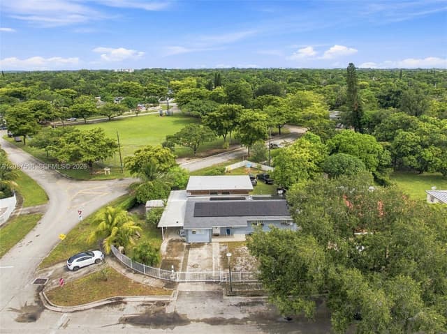 1299 NW 120th St, North Miami FL 33167 - North Miami, FL - Photo 3