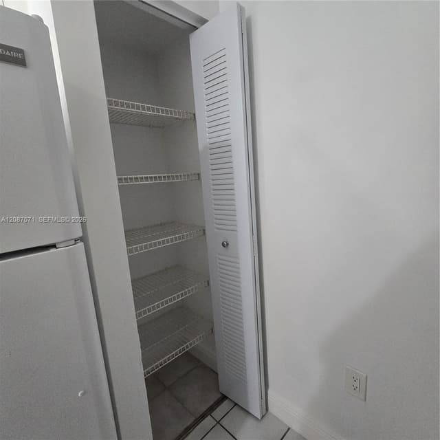 8600 SW 212th St # 308, Cutler Bay FL 33189 - Cutler Bay, FL - Photo 4