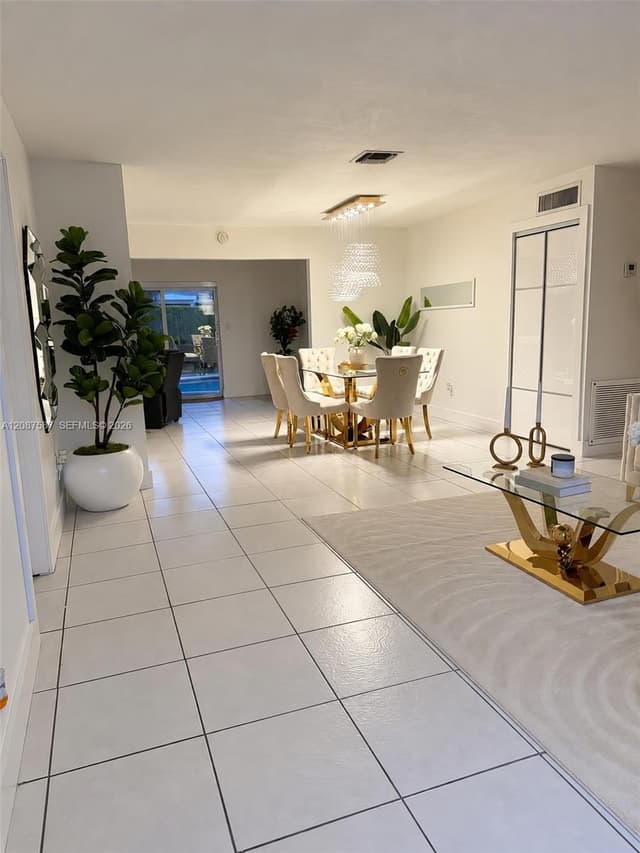 7730 NW 42nd St, Hollywood FL 33024 - Hollywood, FL - Photo 3
