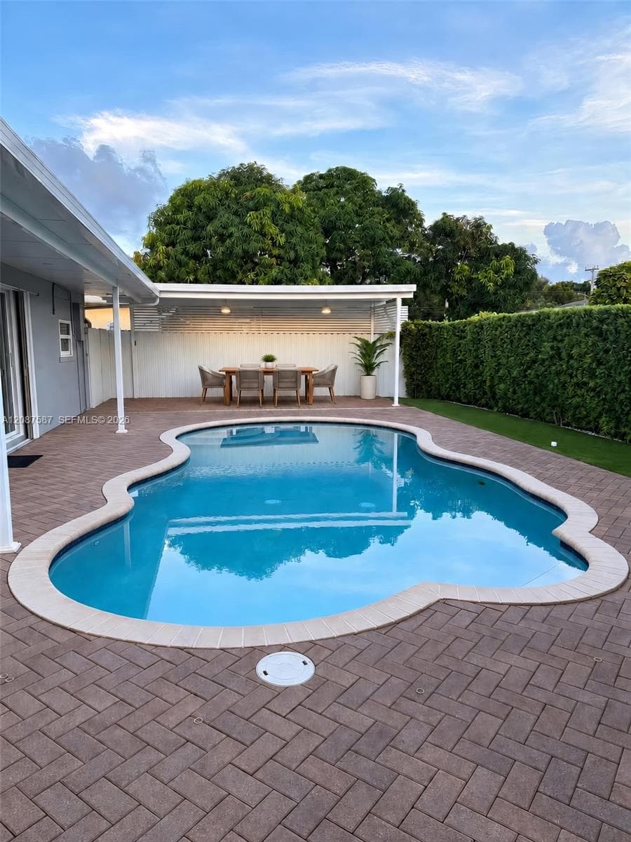 7730 NW 42nd St, Hollywood FL 33024 - Hollywood, FL - Photo 1