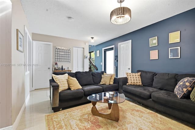 11116 SW 70th Ter, Miami FL 33173 - Miami, FL - Photo 6