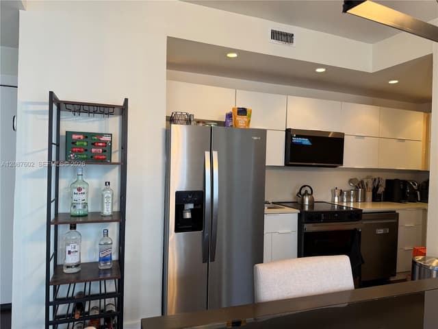 737 Jefferson Ave # 303, Miami Beach FL 33139 - Miami Beach, FL - Photo 2