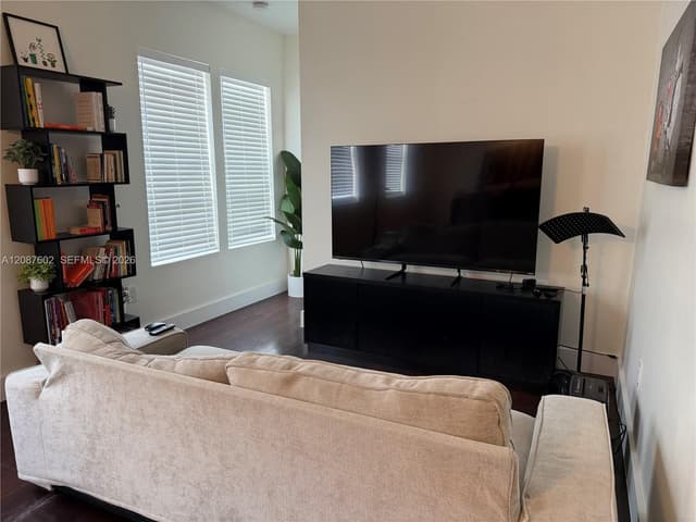 737 Jefferson Ave # 303, Miami Beach FL 33139 - Miami Beach, FL - Photo 4