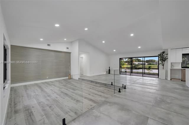 3352 Lakeview Blvd, Delray Beach FL 33445 - Delray Beach, FL - Photo 3