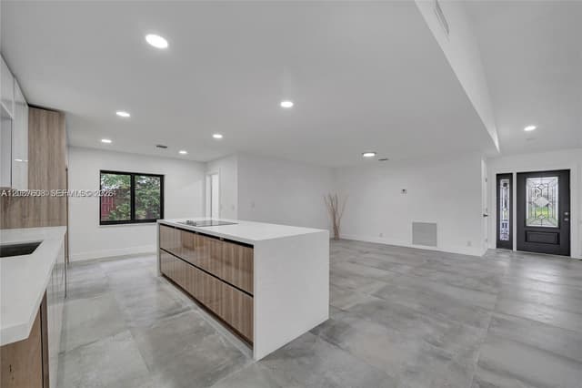 3352 Lakeview Blvd, Delray Beach FL 33445 - Delray Beach, FL - Photo 4