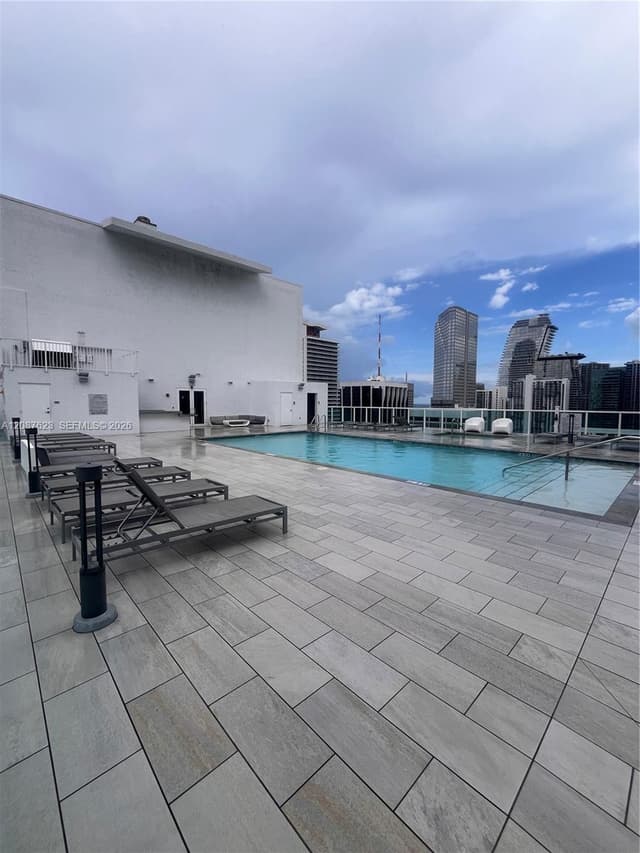 133 NE 2nd Ave # 2301, Miami FL 33132 - Miami, FL - Photo 2